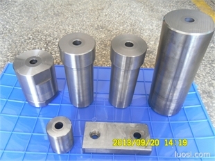 多沖程模具,華人螺絲網(wǎng)提供各種多沖程模具報(bào)價(jià)、價(jià)格、生產(chǎn)廠家、供應(yīng)商-東莞市大朗奧倫精密模具廠